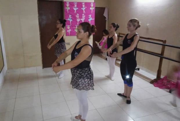 Academia De Danza Chely Moreno, foto 3