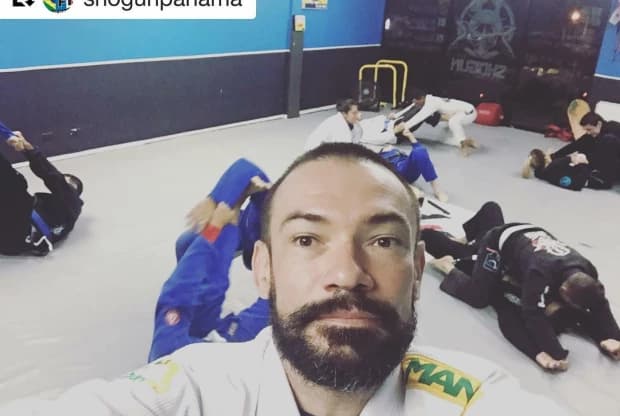 Academia Shogun, foto 3