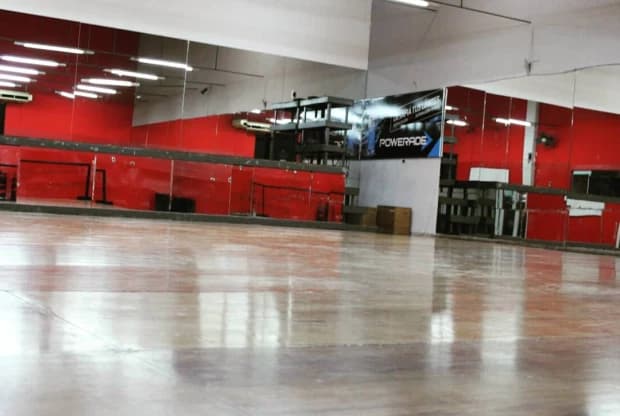 Aerobics Center, foto de portada