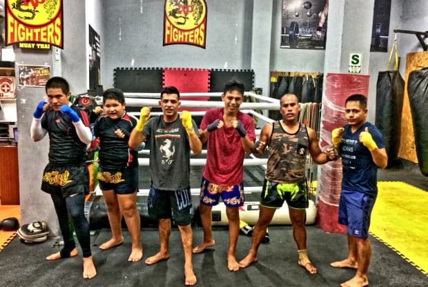 AP Fighters, foto de portada