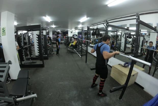 Athletic Fitness, foto de portada