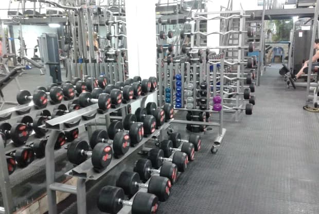 Gimnasio Forma Física, foto de portada