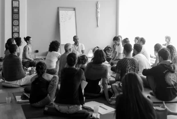 Happy Yoga, foto 2