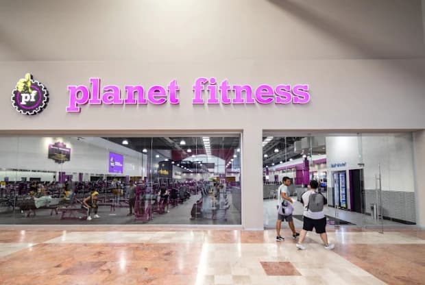 Planet Fitness Plaza Candiles, foto de portada