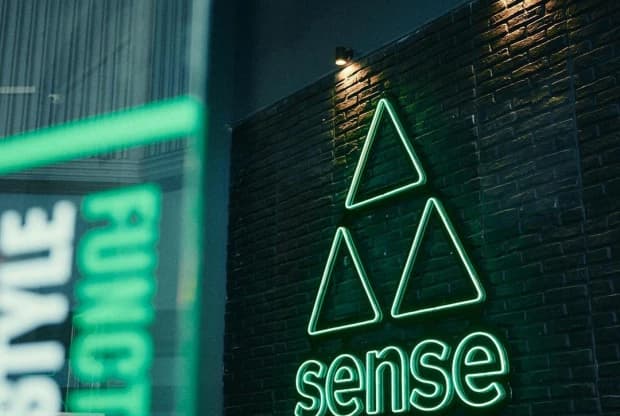 Sense (Pocitos), foto de portada