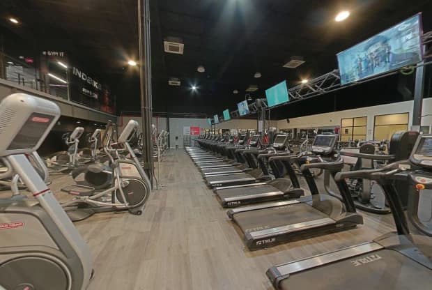 Sports World Saltillo, foto de portada