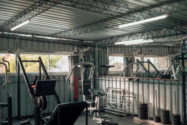 Strong Gym, foto de portada